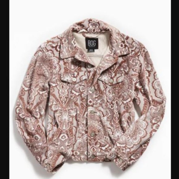 Urban Outfitters BDG Tapestry Trucker Jacket Size Small * - Picture 1 of 14